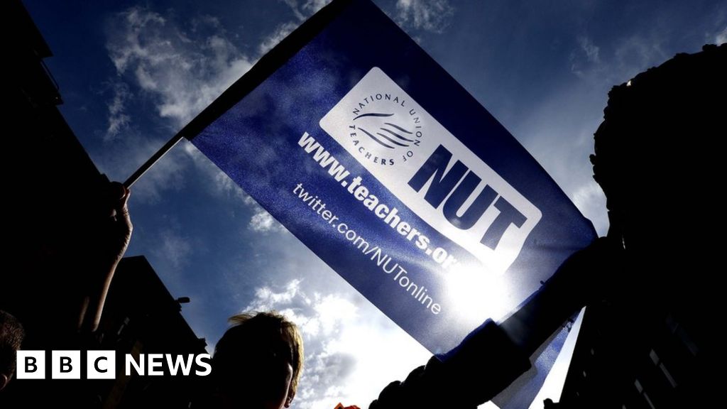 Sixth Form College Teachers Strike Can Go Ahead Says High Court BBC