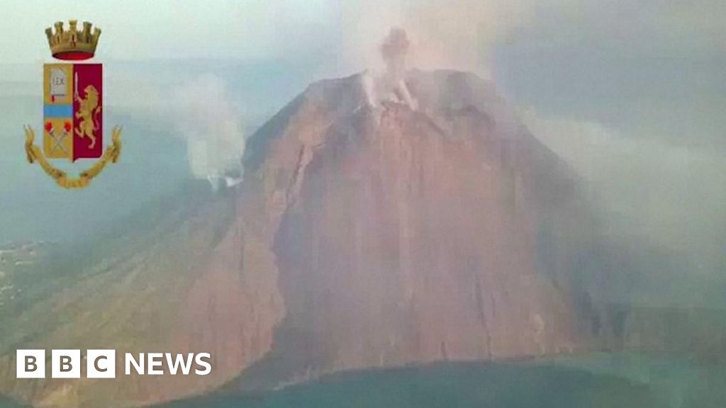 Stromboli Volcano Eruption Seen From The Air Bbc News