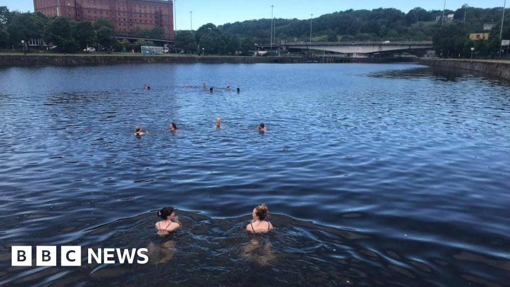 Safe Swimming Spot Could Be Piloted In Bristol Harbour Bbc News