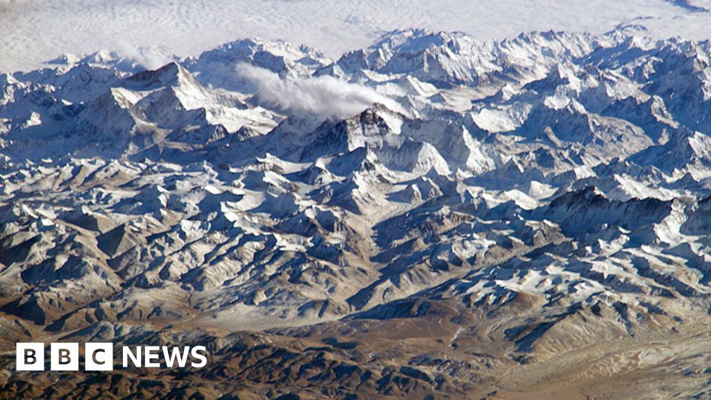 Spy Satellites Reveal Extent Of Himalayan Glacier Loss