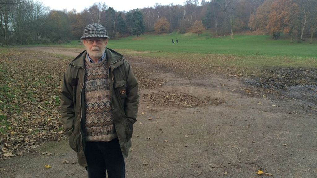 Visitor centre 'will ruin grassland'