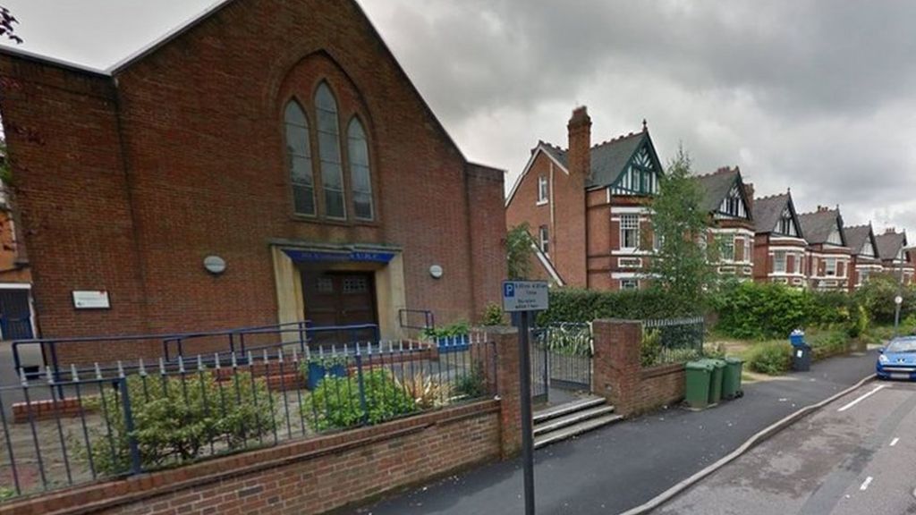 Woman threatened with knife in Moseley car-jacking