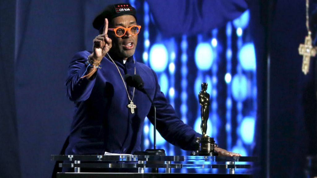 Lee calls for diversity at Oscar gala