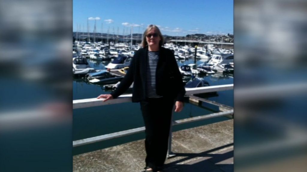 Coventry patient 'called malingerer' by nurse before death - BBC News