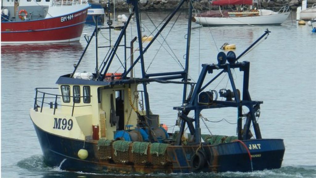 Body found in missing boat search