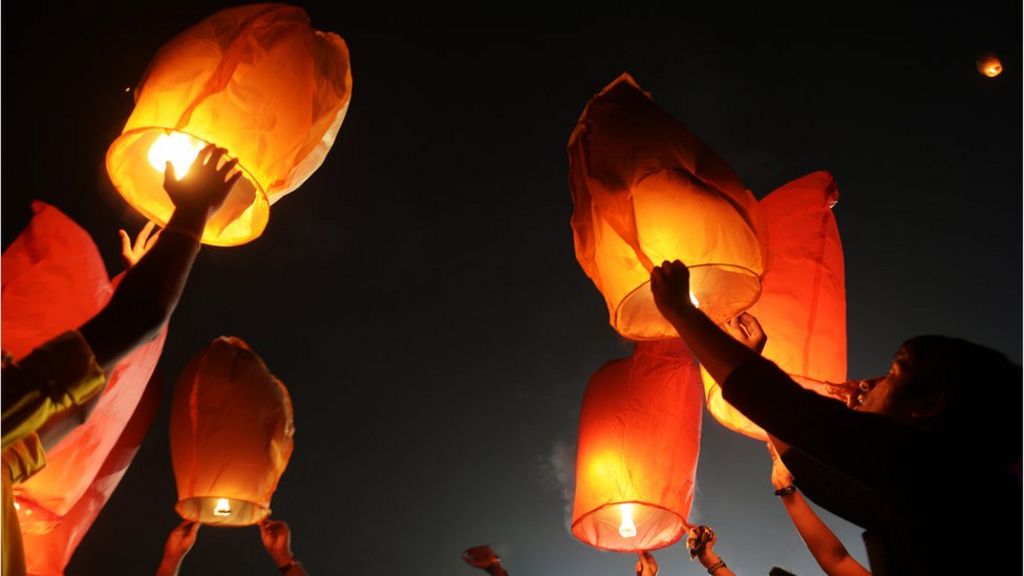 RSPCA Cymru closer to 'outright ban' on sky lanterns