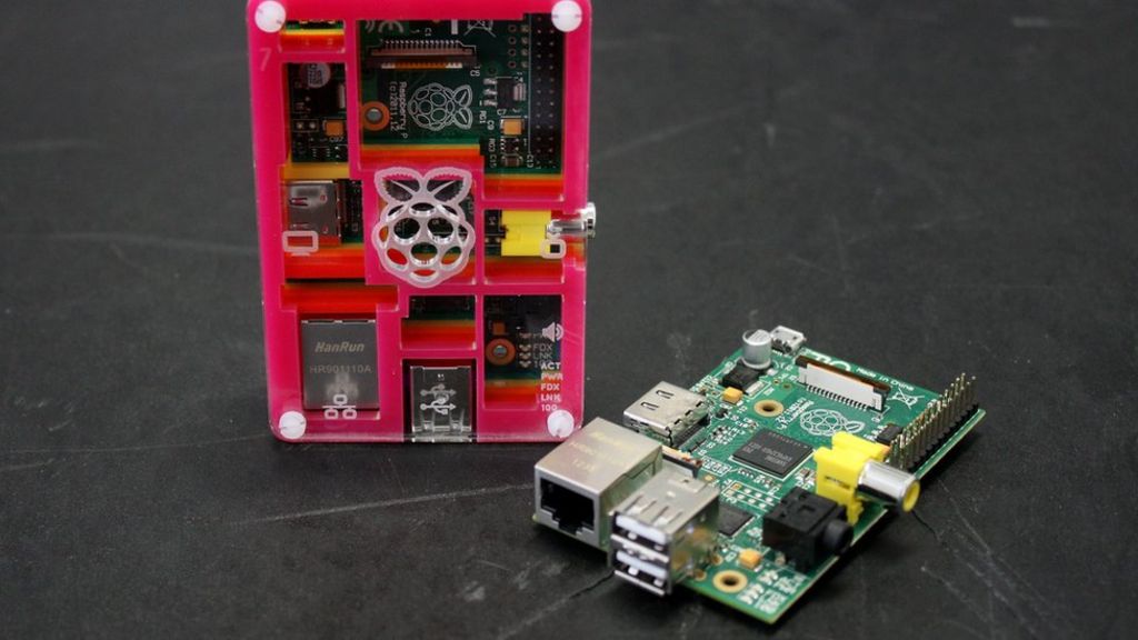 Raspberry Pi makers release own-brand OS