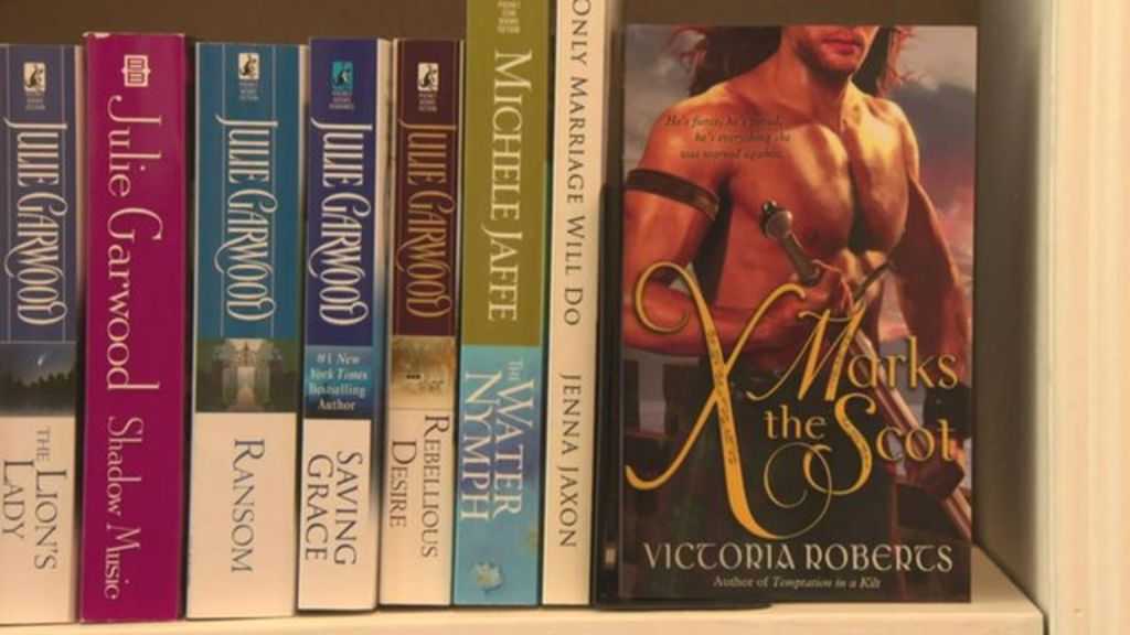 VIDEO: The bookshop that only sells romance