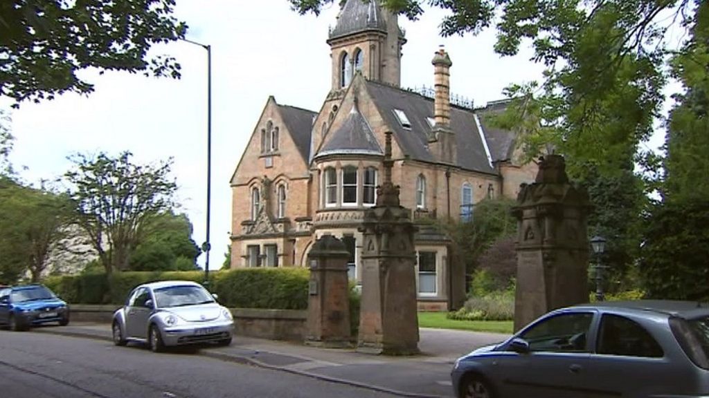 Nottingham GP surgery closed after 'inadequate' rating - BBC News - BBC News