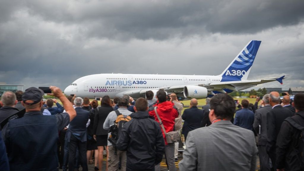 Airbus slashes delivery target for A380