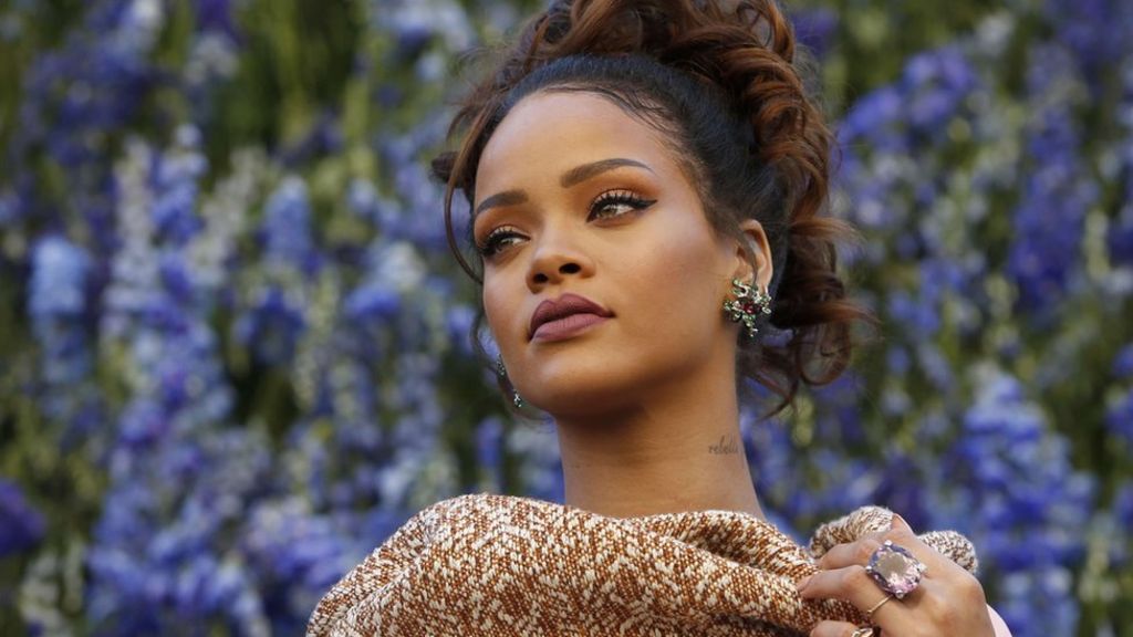 Rihanna opens up about Chris Brown assault - BBC News