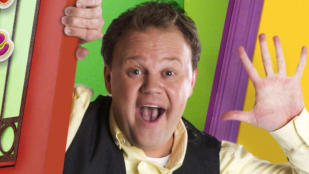 Justin Fletcher Meeting the man behind Mr Tumble BBC News