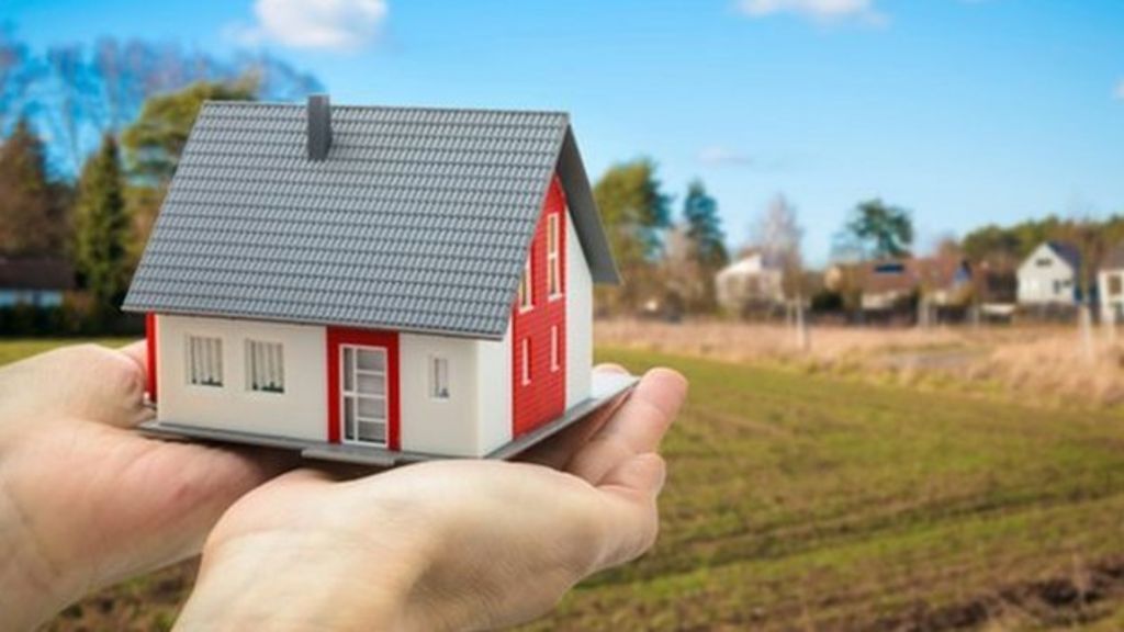 UK bank mortgage approvals jump 20%