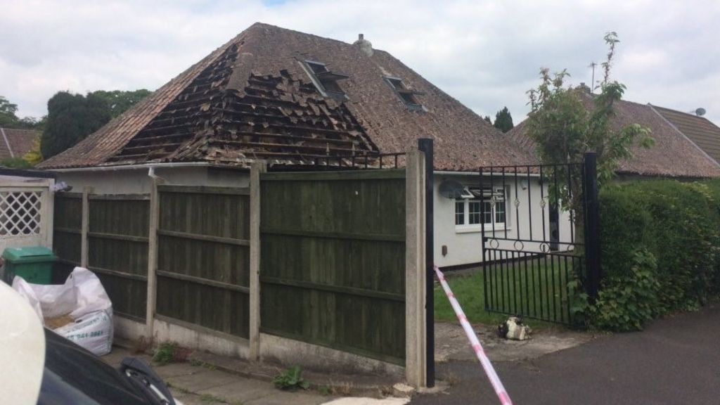 Man, 44, dies in family home blaze