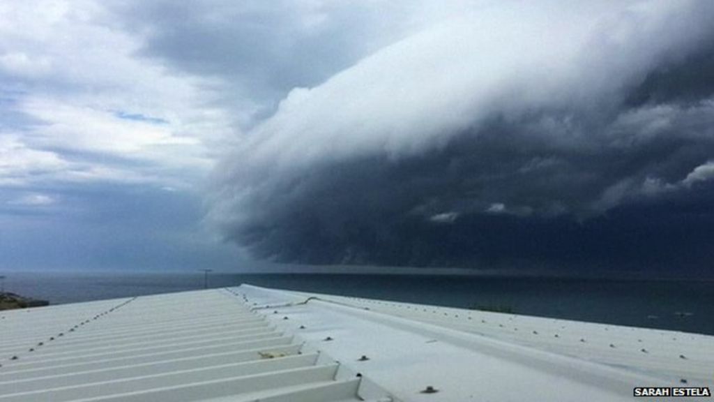 VIDEO: Timelapse: Huge storm rolls into Sydney
