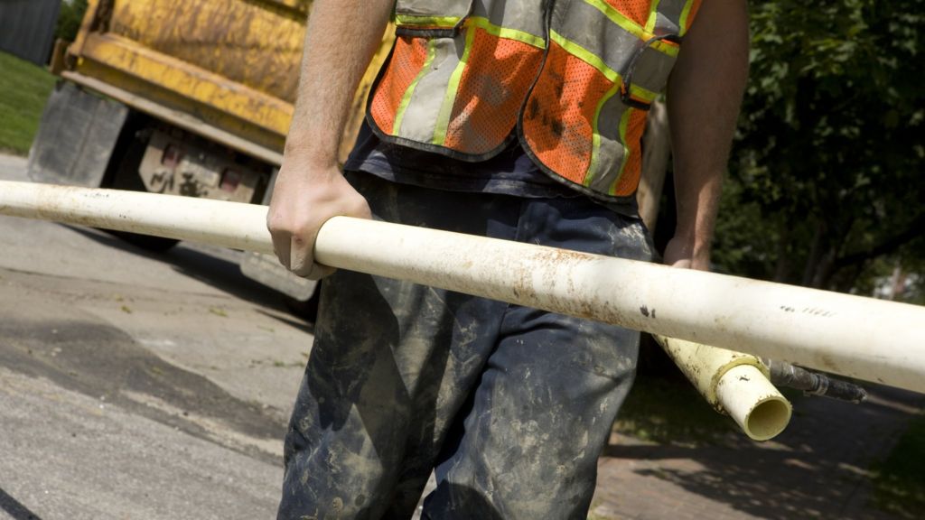 Building firm Dunne Group collapses with loss of 524 jobs