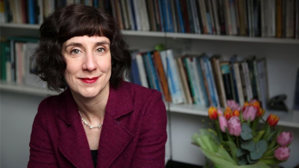 Belfast's poet laureate Sinead Morrissey leaves city - BBC News