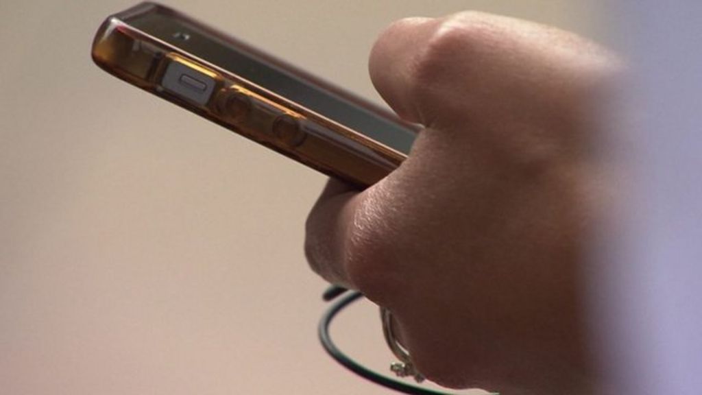 Should employees be allowed to ignore work emails after hours?