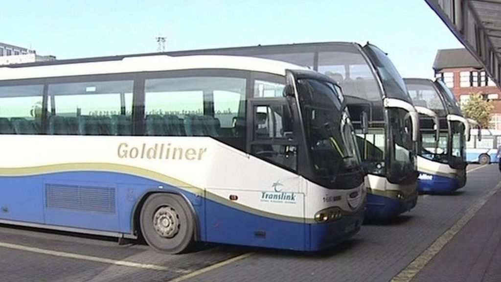 Londonderry bus driver applauded for helping man off bridge