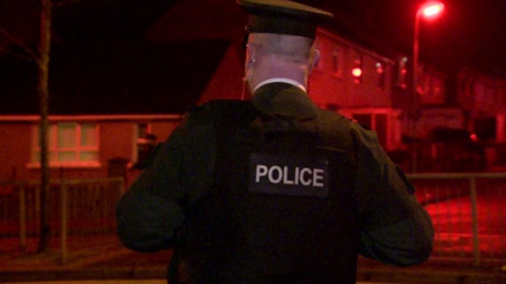 Paramilitary-style shootings in west Belfast doubled in 2016 - BBC News