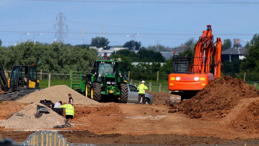 Fracking at Preston New Road: Cuadrilla's work begins for shale gas extraction