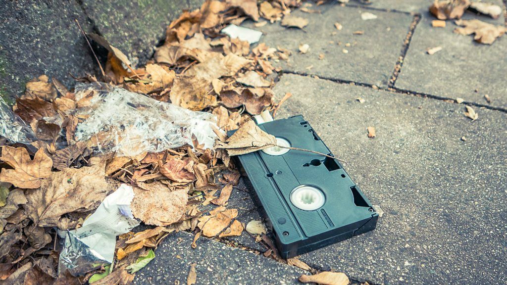 World’s last VCR maker presses stop and ejects