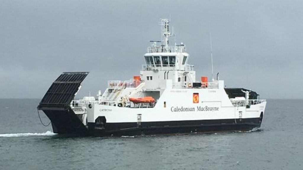 New 12m hybrid ferry handed to CalMac by Ferguson yard