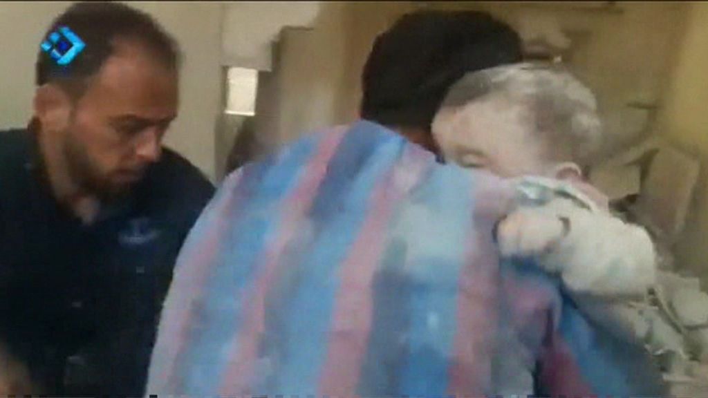 Baby pulled alive from ruins of Aleppo
