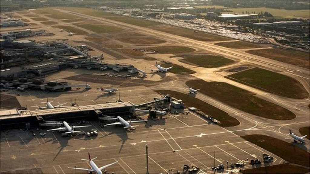 Heathrow expansion: Zac Goldsmith warns taxpayers will foot bill