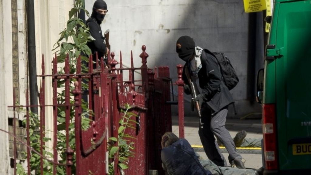 Ex-Met chief fears 'lone wolf' attack