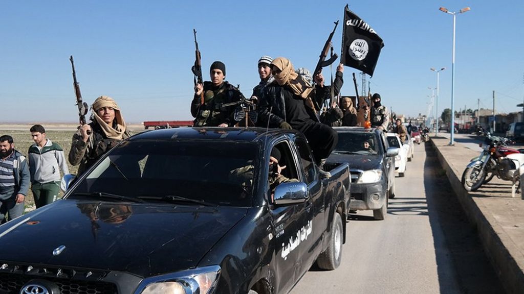 IS 'recaptures north Syria town'