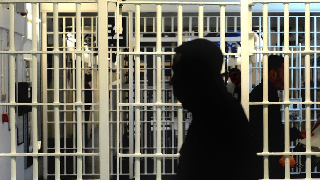 Prisons now unacceptably violent, says watchdog