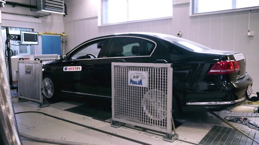 VIDEO: How VW can cheat European tests too