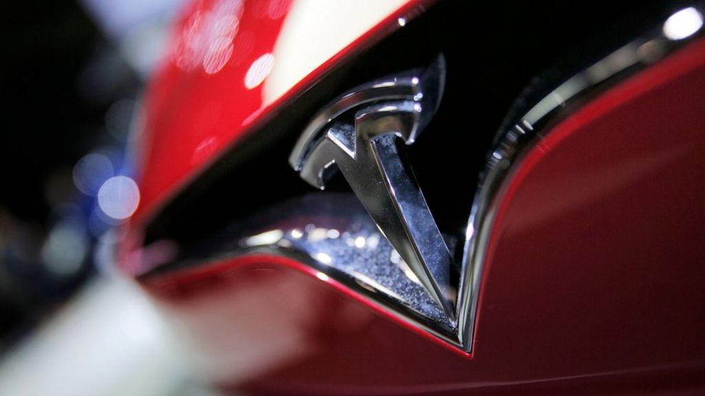 Tesla told to dump Autopilot brand in Germany