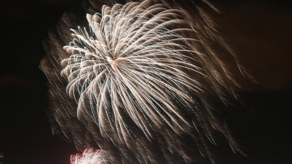 Bonfire Night fire crew attacks 'unacceptable', says union