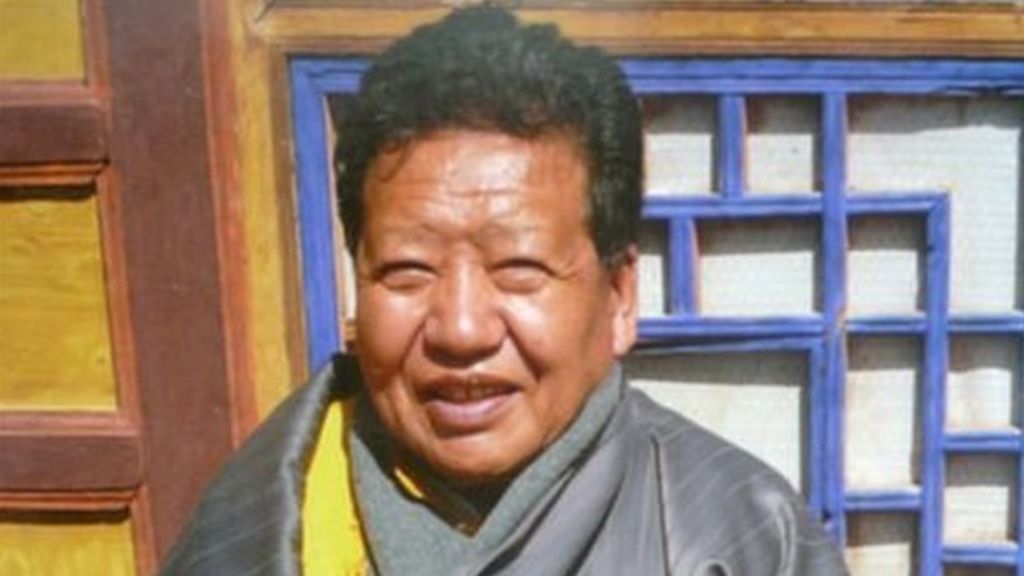 Men sentenced to death for monk murder