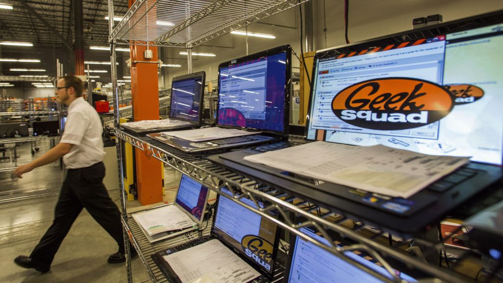 FBI row over Geek Squad child abuse find