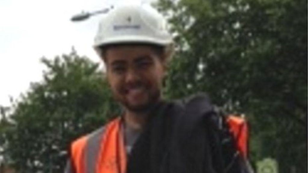 Nottingham knife murder case suspects arrested - BBC News