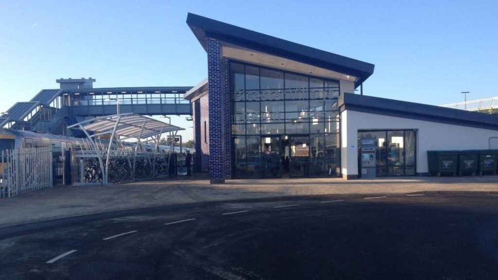 Chiltern Railways admits Oxford-to-London line problems