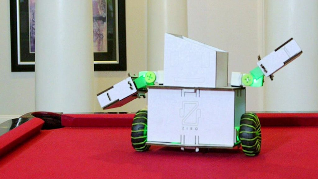 VIDEO: The modular, build yourself robot kits
