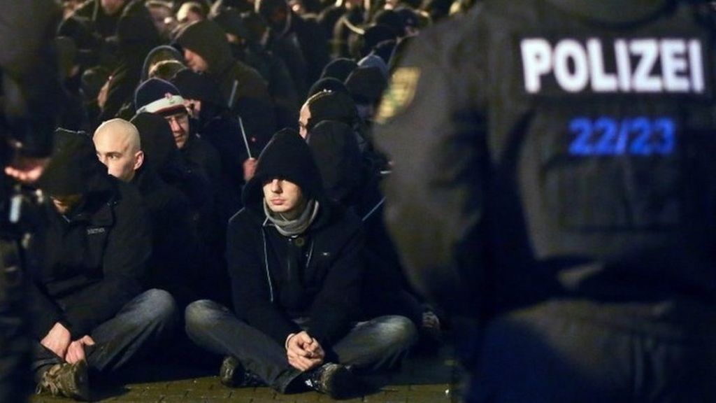 Hundreds arrested after German riot