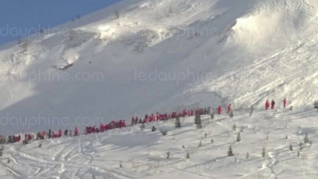 France avalanche Four killed at Tignes ski resort BBC News