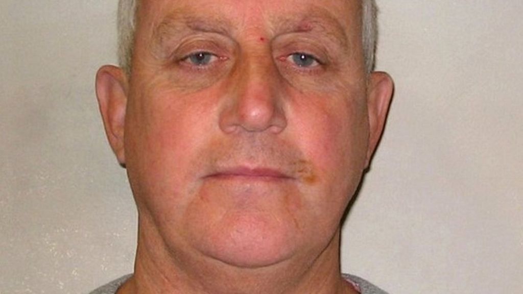 Hatton Garden raider Daniel Jones admits earlier £1m heist