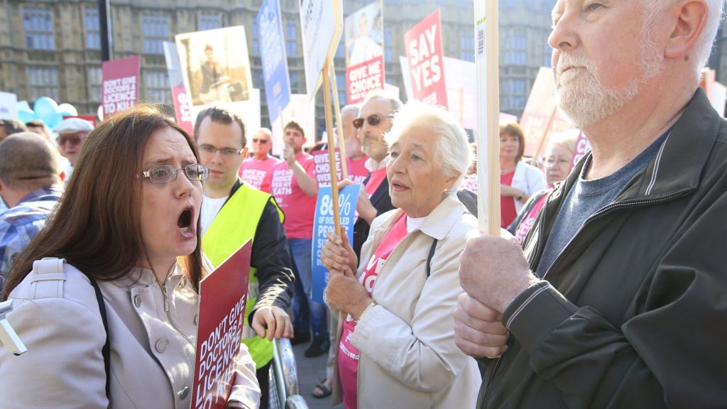 UK rejects 'right to die' legislation