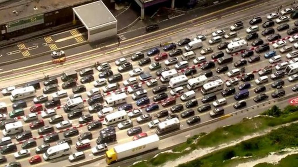 Dover traffic: 'We were stuck in traffic for 16 hours'
