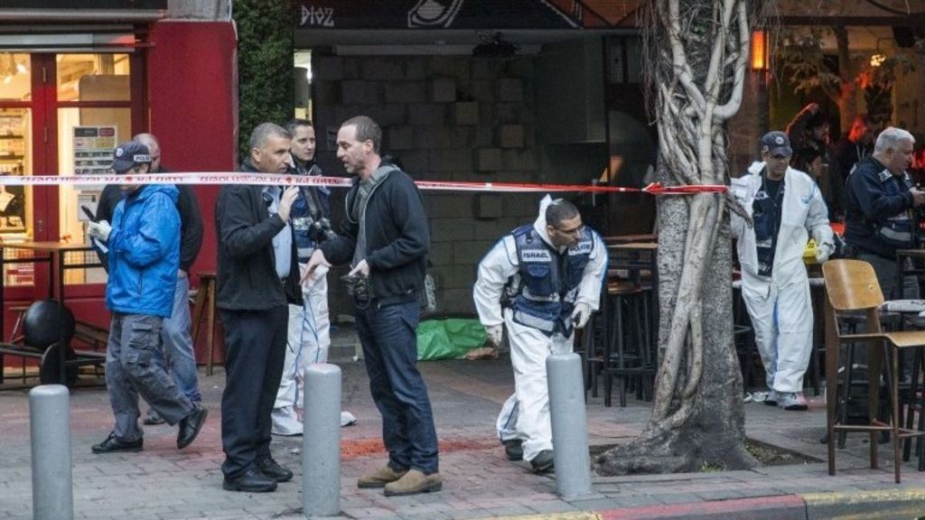 Shooting at Tel Aviv bar kills two