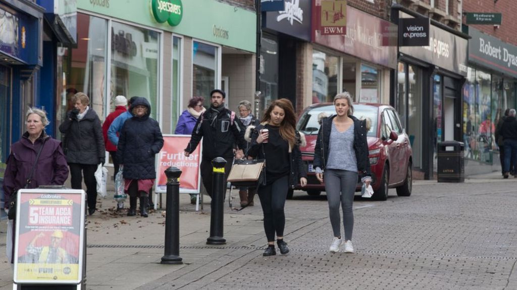 Philip Hammond 'listening' to business rates concerns