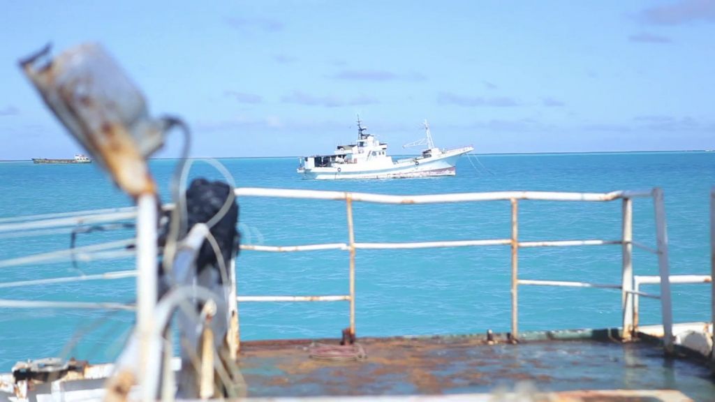 VIDEO: Kiribati fishes for tuna wealth