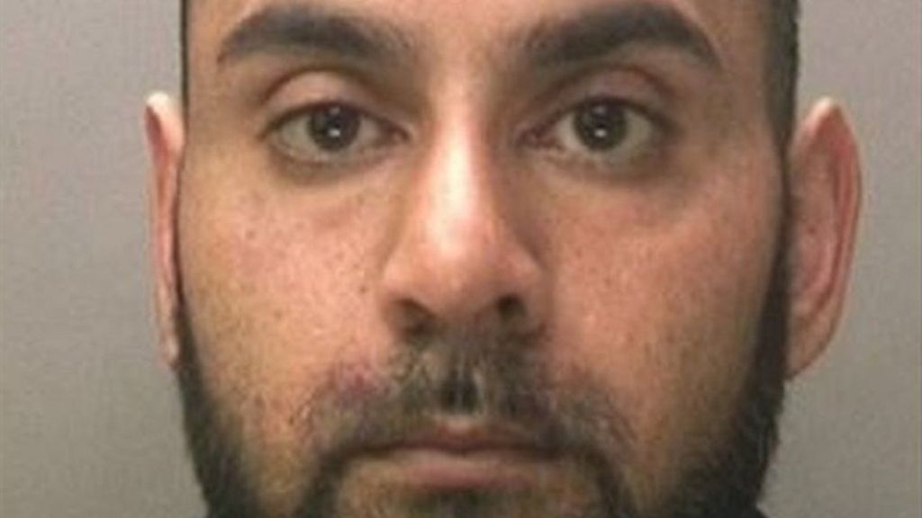 Coventry man jailed for terror funding - BBC News