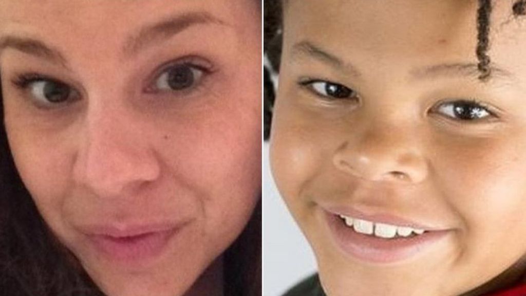 Penge crash deaths police search for motorcyclist